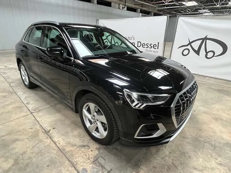 Audi Q3 Q3 35 TFSI S tronic advanced Image 5