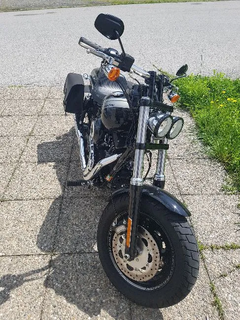 Harley-Davidson Dyna Fat Bob  Image 3
